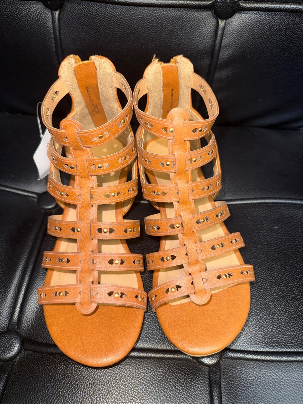 (500) Girl’s Strappy Gladiator Sandals in Tan - Picture 2 of 7